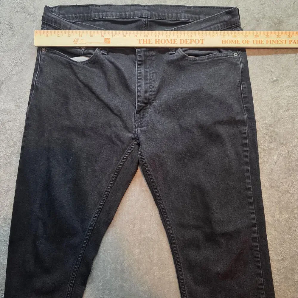 Levi's 559 Jeans Mens 38x30 Black Dark Wash Relaxed Fit Straight Leg Denim